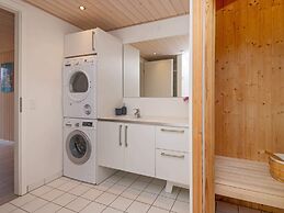 10 Person Holiday Home in Glesborg-by Traum