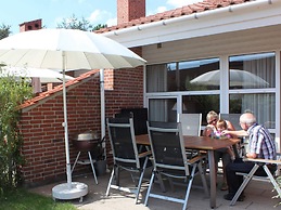 6 Person Holiday Home in Blavand