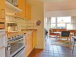 6 Person Holiday Home in Blavand