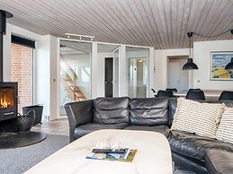 12 Person Holiday Home in Harboore-by Traum