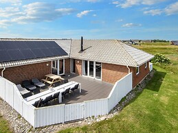 12 Person Holiday Home in Harboore-by Traum