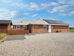 12 Person Holiday Home in Harboore-by Traum