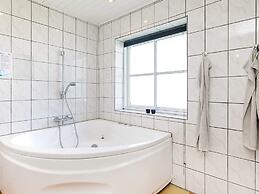 6 Person Holiday Home in Lokken-by Traum