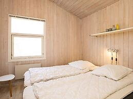 6 Person Holiday Home in Blokhus