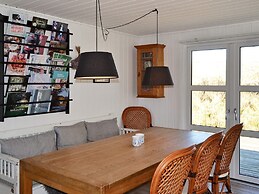 Modern Holiday Home With Large Terrace in Fanø