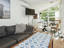 Modern Holiday Home With Large Terrace in Fanø