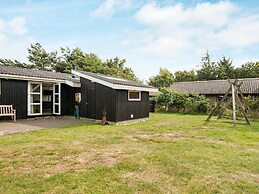 Modern Holiday Home With Large Terrace in Fanø