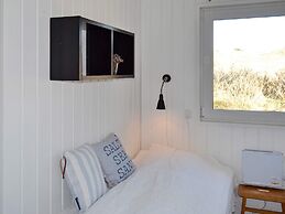 Modern Holiday Home With Large Terrace in Fanø