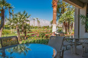 Best Value in Palm Springs for 4 Persons City License146,17751,17753,1