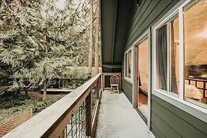 Snowline Cabin #49 - A Newly Remodeled Cabin Perfect for Your Family R