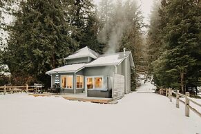 62sl - Hot Tub - Wifi - Fireplace - Pets Ok