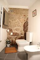 Comfortable Rural Cottage in Ancient Village in the Douro Region