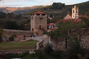 Comfortable Rural Cottage in Ancient Village in the Douro Region