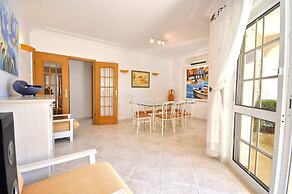Old Vilage Area Walking Distance to all Amenities