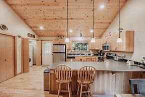 65gs - Hot Tub - Wi-fi - Pets Ok - Bbq