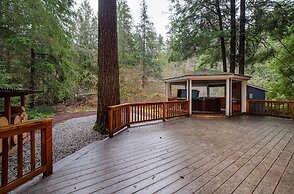 Snowline Cabin 66 - Hot Tub - Wi-fi - 3 Bedroom - Sleeps 10