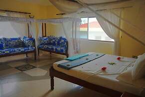 Siku Moja Villa - Beautiful Beach Family Villa