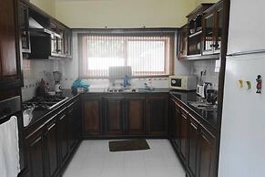 Siku Moja Villa - Beautiful Beach Family Villa