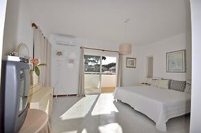 Charming Villa, Private Pool, Walking Distance to Centre, Free AC & Wi