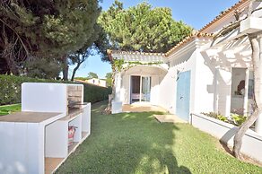 Charming Villa, Private Pool, Walking Distance to Centre, Free AC & Wi