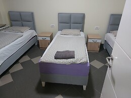 Hotel Apartments  Bella Mare Belgrade