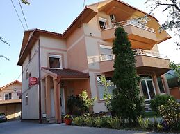 Hotel Apartments  Bella Mare Belgrade