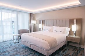 H2O Hermosa Beach Hotel