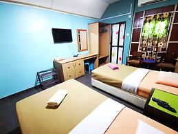 OYO 90038 Dalyla Inn Chalet