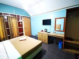 OYO 90038 Dalyla Inn Chalet