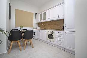 Domus Lux Houses by Konnect