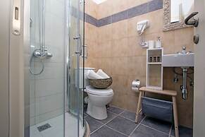 Domus Lux Houses by Konnect