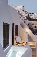 Armenaki -  Adults Only