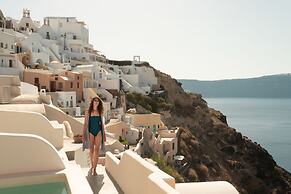 Armenaki -  Adults Only