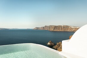 Armenaki -  Adults Only