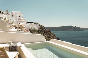 Armenaki -  Adults Only