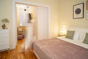 The H Experience Boutique Apartments Athens