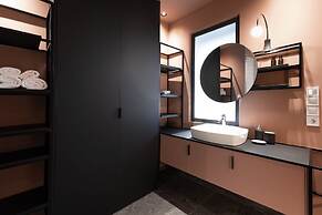 The H Experience Boutique Apartments Athens