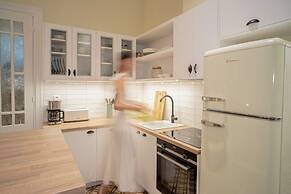 The H Experience Boutique Apartments Athens