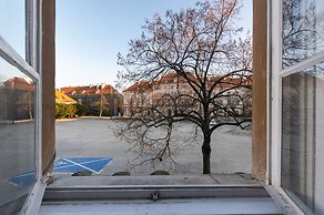 Warsaw Concierge Old Town Square