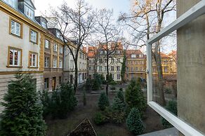 Warsaw Concierge Old Town Square