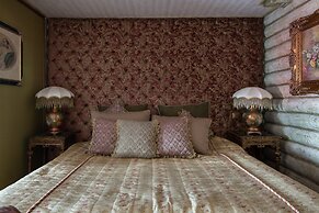 Old House Resort & SPA
