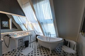 Old House Resort & SPA