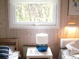Splendid Holiday Home in Dronningmolle near Beach
