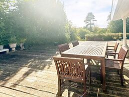Splendid Holiday Home in Dronningmolle near Beach