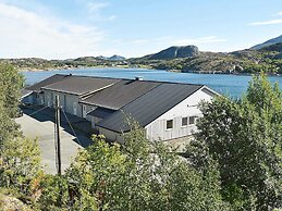 8 Person Holiday Home in Oksvoll