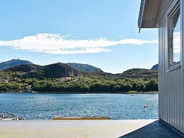 8 Person Holiday Home in Oksvoll