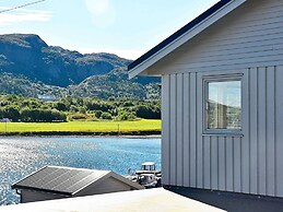 8 Person Holiday Home in Oksvoll