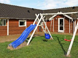 10 Person Holiday Home in Vaeggerlose-by Traum