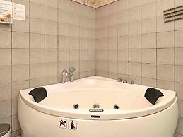 10 Person Holiday Home in Vaeggerlose-by Traum