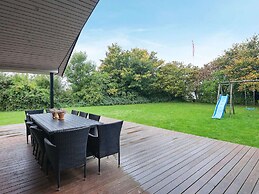 Luxury Spa Retreat by Beach - By Traum Ferienwohnungen
